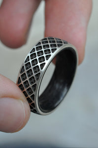 Forged Carbon Grid Ring