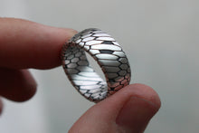 Load image into Gallery viewer, Escher Ring